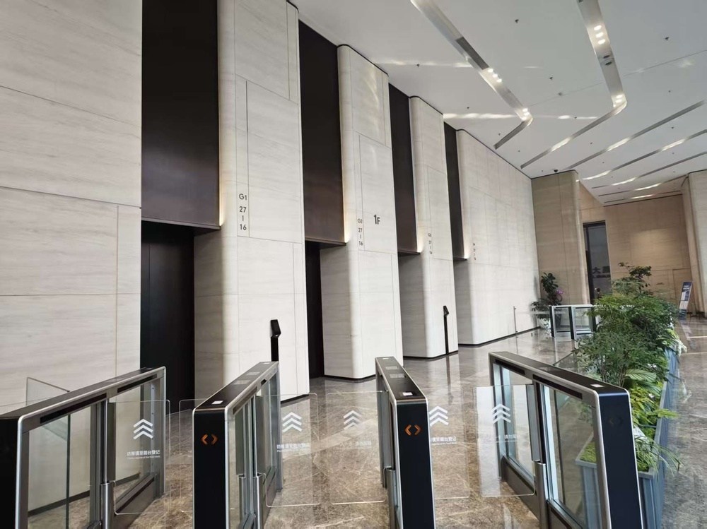 电梯厅1